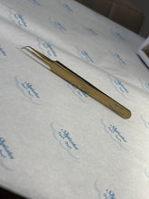 Cargar imagen en el visor de la galería, Skylashes Curve Tweezer
